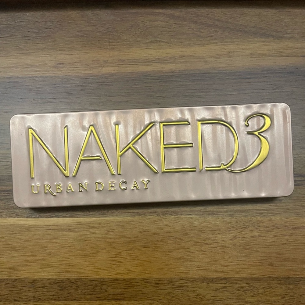 Urban Decay Naked3 Eyeshadow Palette